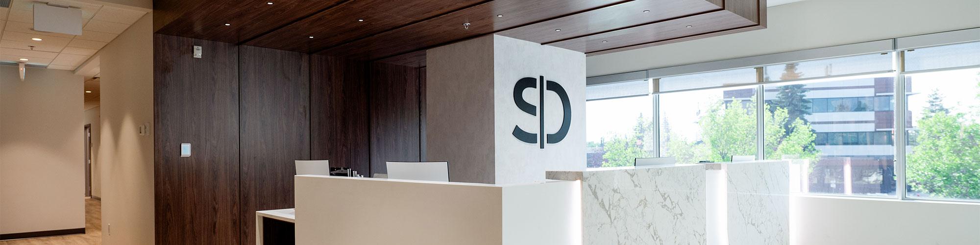 stratica-dermatology-st-albert-clinic-reception-2000x500 stratica-dermatology-st-albert-clinic-reception-2000x500
