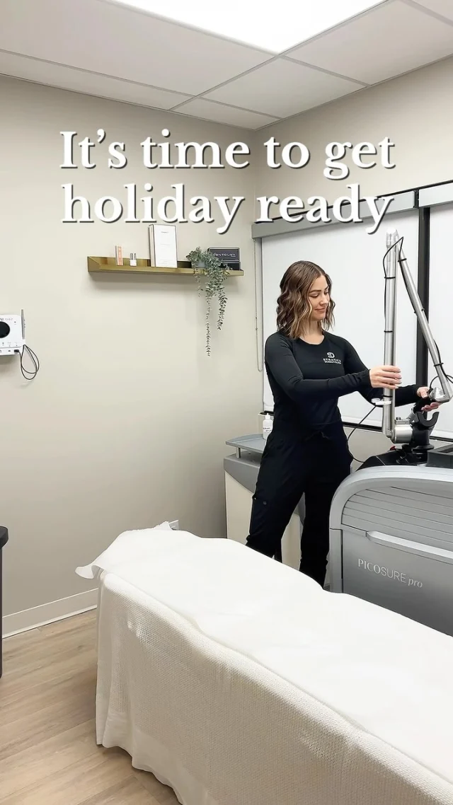 🎄 The holidays are just around the corner! 🎄

Some treatments take a few days to weeks to heal, so now’s the time to book! Don’t wait to get holiday-ready, secure your appointment and beat the holiday rush.✨💆‍♀️

Book with the link in bio! 🫶🏻

#yegskincare #yegselfcare #yeglaser #yeginjectables #holidayglow #skincareprep #yeg #yegskin